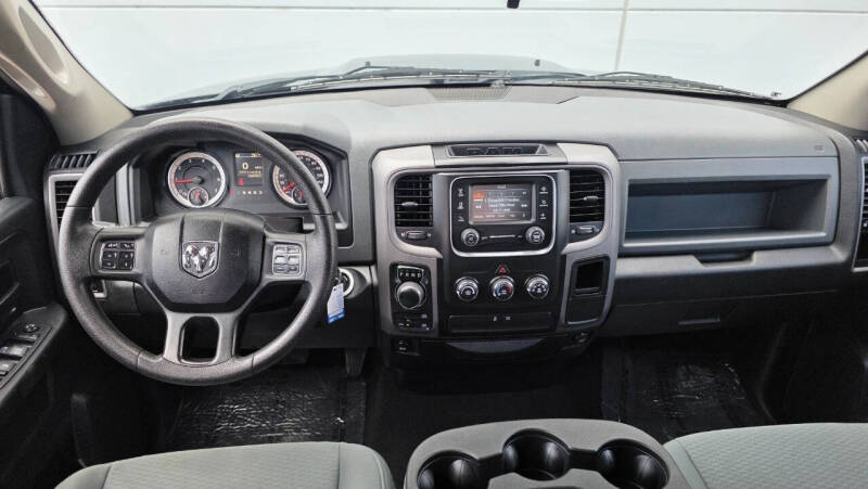 2017 RAM 1500 Express