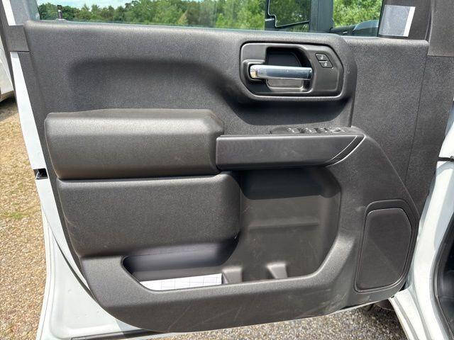 2025 GMC Sierra 3500HD CC Pro