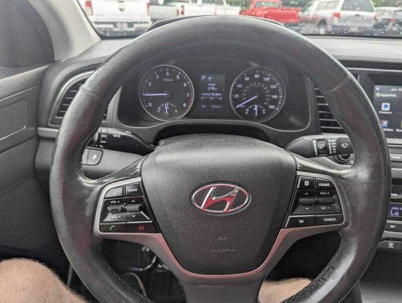 2018 Hyundai Elantra