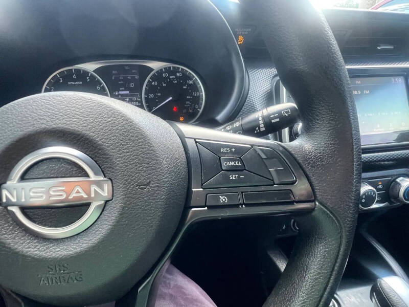 2023 Nissan Kicks S
