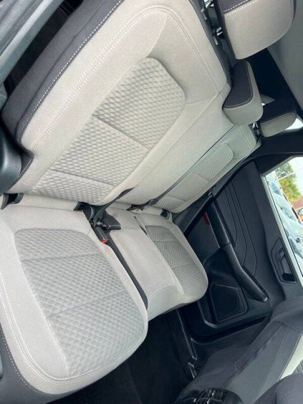 2022 Ford Escape Hybrid SE