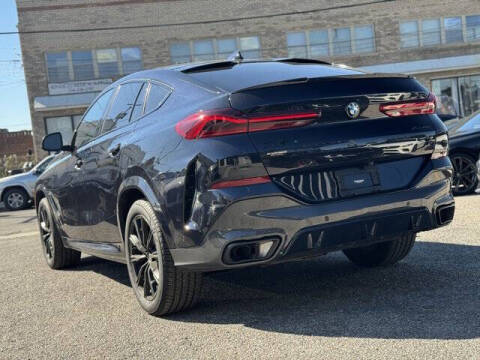2022 BMW X6 xDrive40i