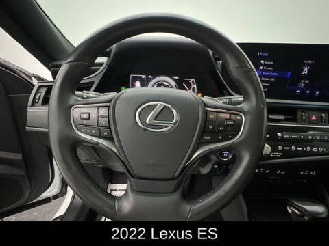 2022 Lexus ES 300h