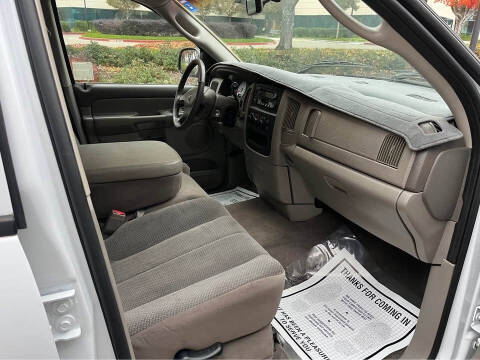 2002 Dodge Ram 1500 SLT