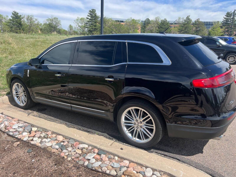 2019 Lincoln MKT Reserve