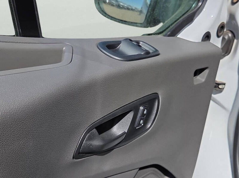 2026 Ford Transit 250