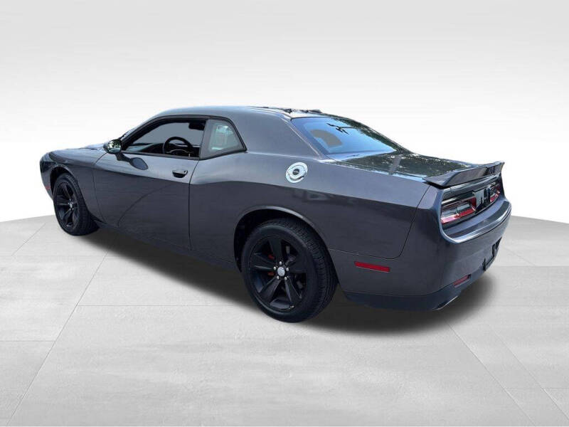 2019 Dodge Challenger SXT