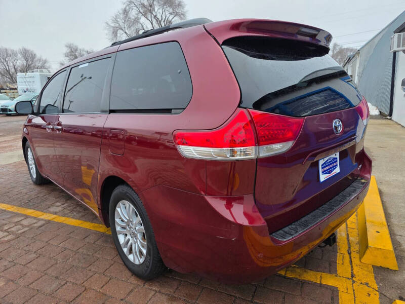 2013 Toyota Sienna