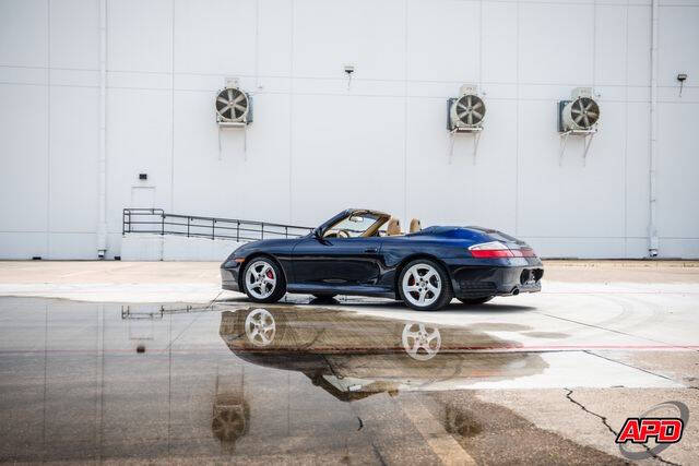 2004 Porsche 911 Carrera 4S