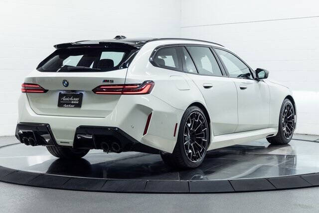 2025 BMW M5 Touring
