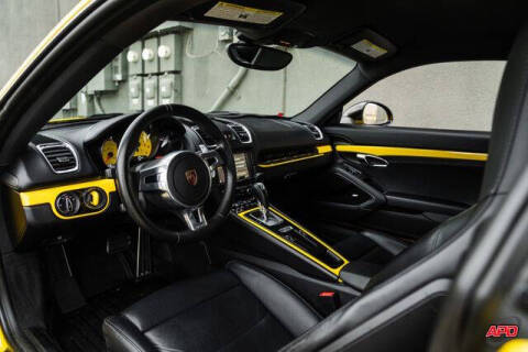 2016 Porsche Cayman