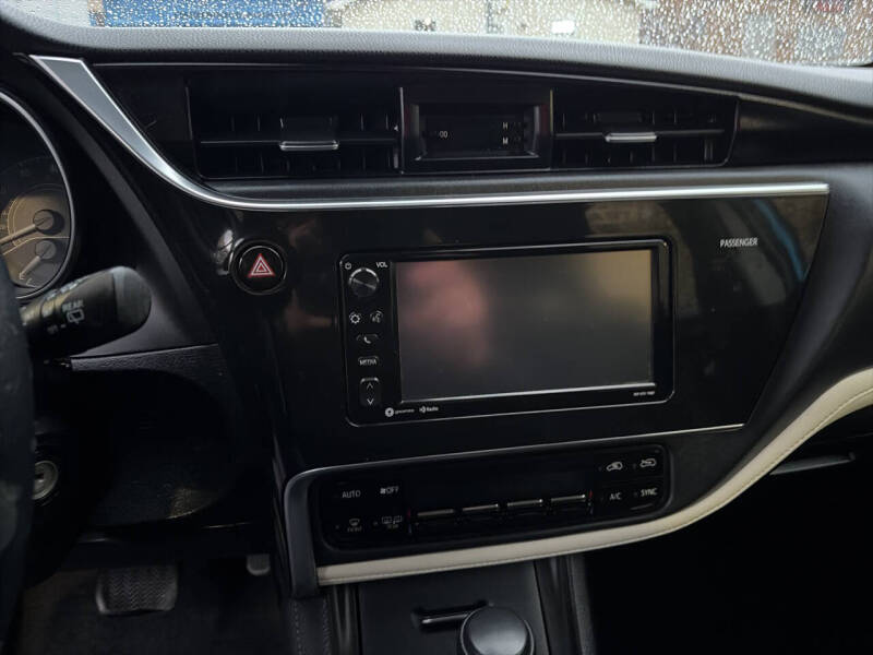 2017 Toyota Corolla iM