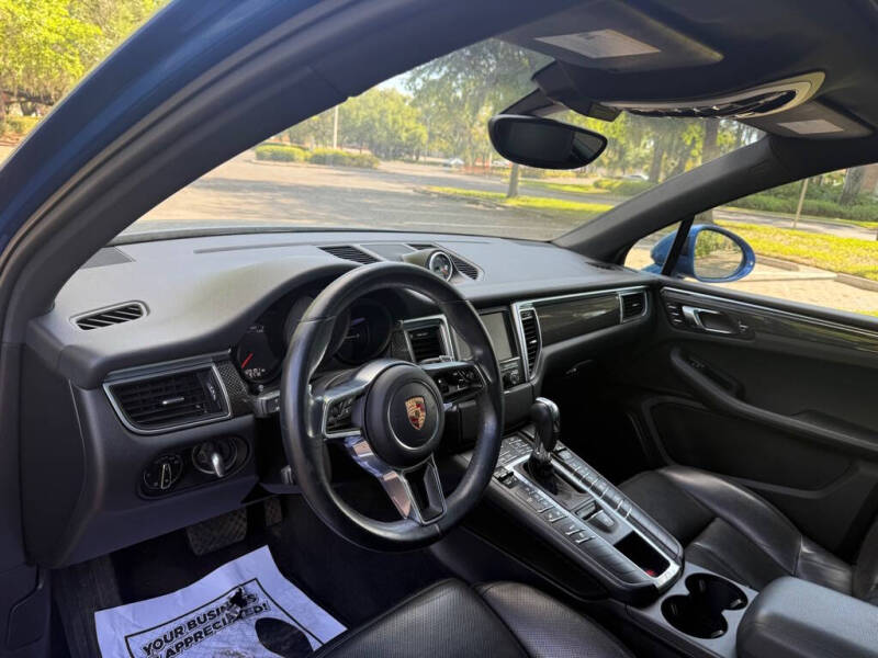 2015 Porsche Macan S