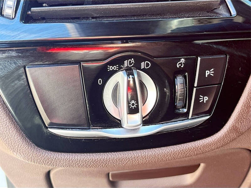 2021 BMW 5 Series M550i xDrive