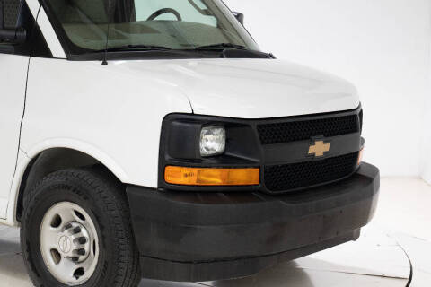 2017 Chevrolet Express 2500