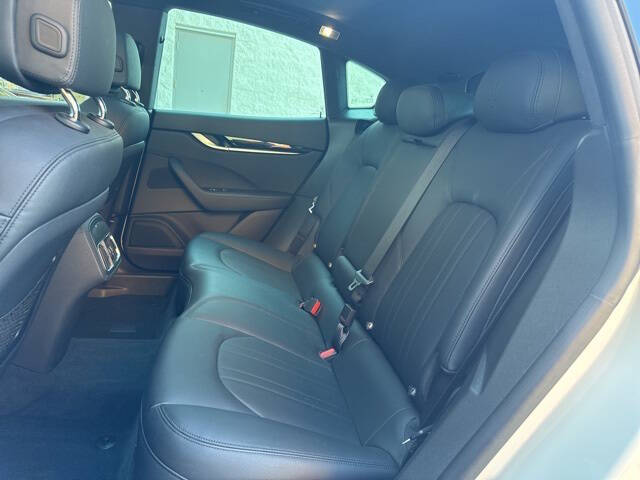 2022 Maserati Levante Modena