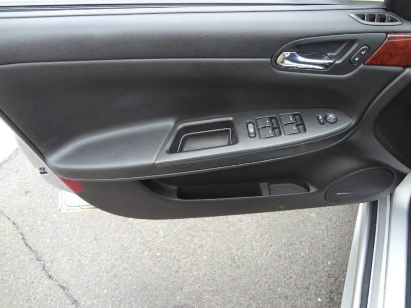 2009 Chevrolet Impala LT