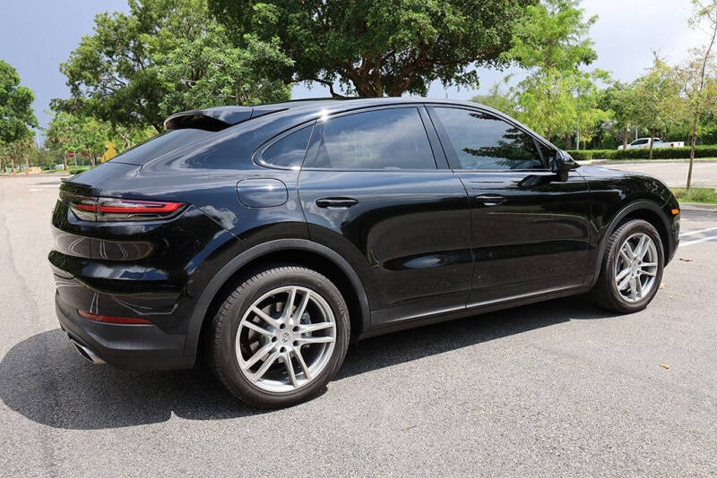 2021 Porsche Cayenne Coupe