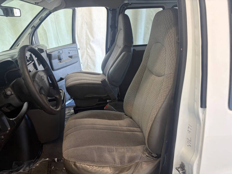 2006 Chevrolet Express LS 2500