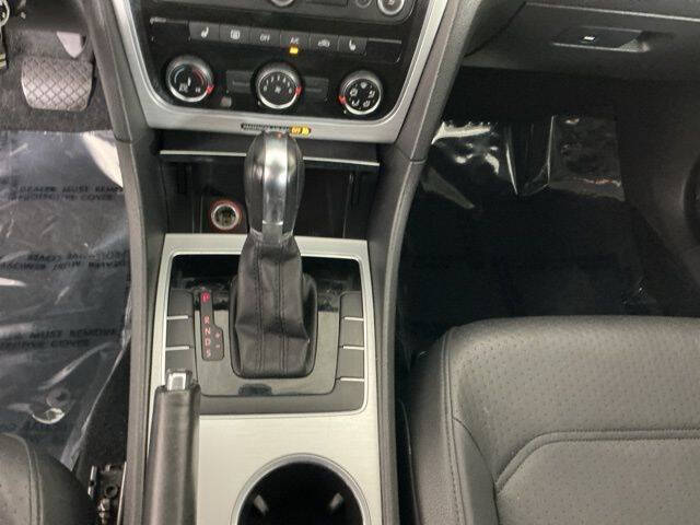 2013 Volkswagen Passat