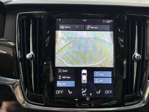 2018 Volvo S90 T5 Momentum