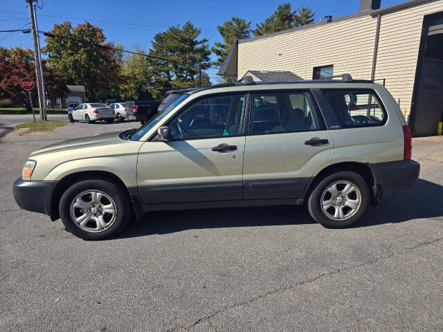 2004 Subaru Forester for sale at QUEENSGATE AUTO SALES in York, PA