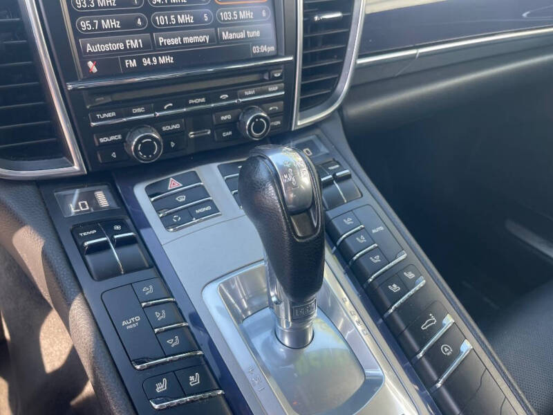 2011 Porsche Panamera 4