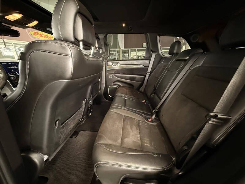 2020 Jeep Grand Cherokee SRT