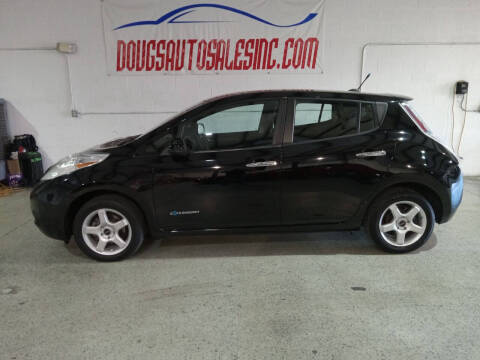 2013 Nissan LEAF for sale at DOUG'S AUTO SALES INC in Pleasant View TN