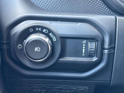 2025 Jeep Wrangler Rubicon X