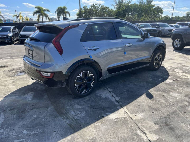 2024 Kia Niro EV Wave