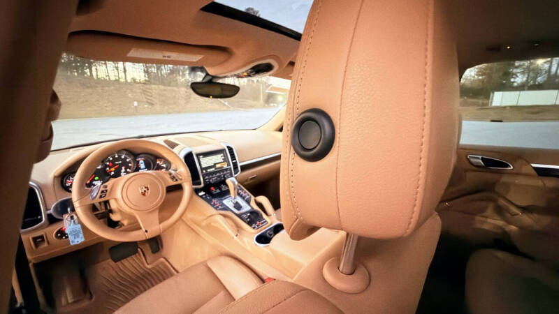 2011 Porsche Cayenne Tiptronic