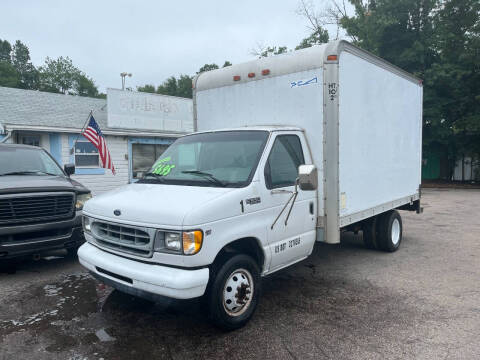 2002 Ford E-Series E-350 SD