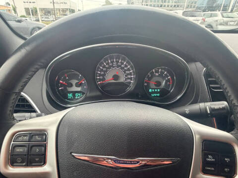 2012 Chrysler 200 Touring