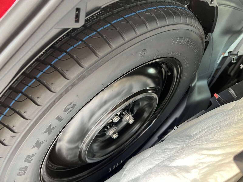 2025 Toyota Sienna LE 8-Passenger