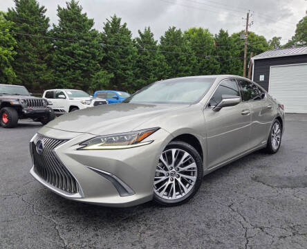 2020 Lexus ES 300h