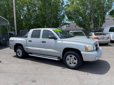 2005 Dodge Dakota for sale at steve and sons auto sales in Happy Valley OR