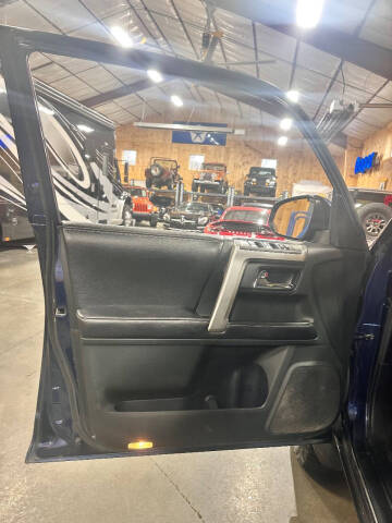 2016 Toyota 4Runner SR5