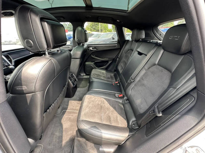 2017 Porsche Macan GTS