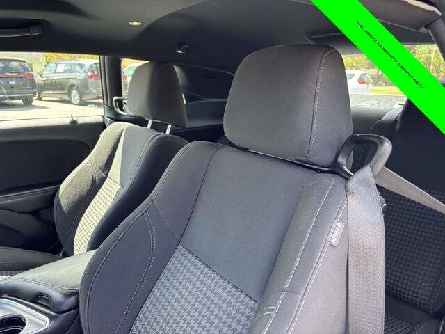 2019 Dodge Challenger SXT