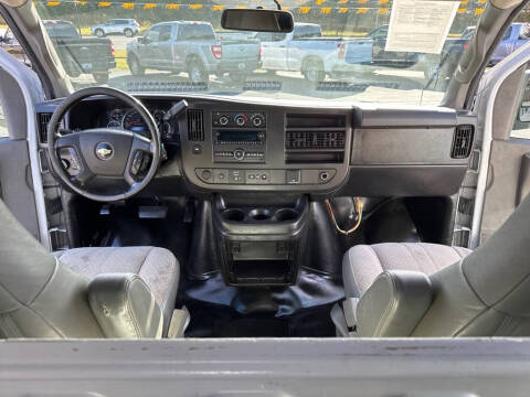 2020 Chevrolet Express 2500