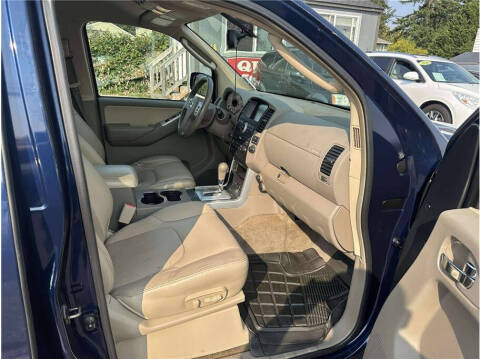 2011 Nissan Pathfinder Silver Edition