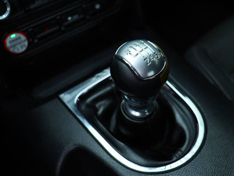 2015 Ford Mustang V6