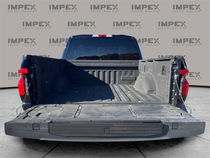 2022 Ford F-150 Lightning XLT