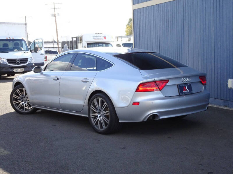 2012 Audi A7 null photo 9