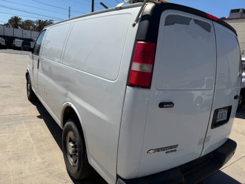 2014 Chevrolet Express 3500
