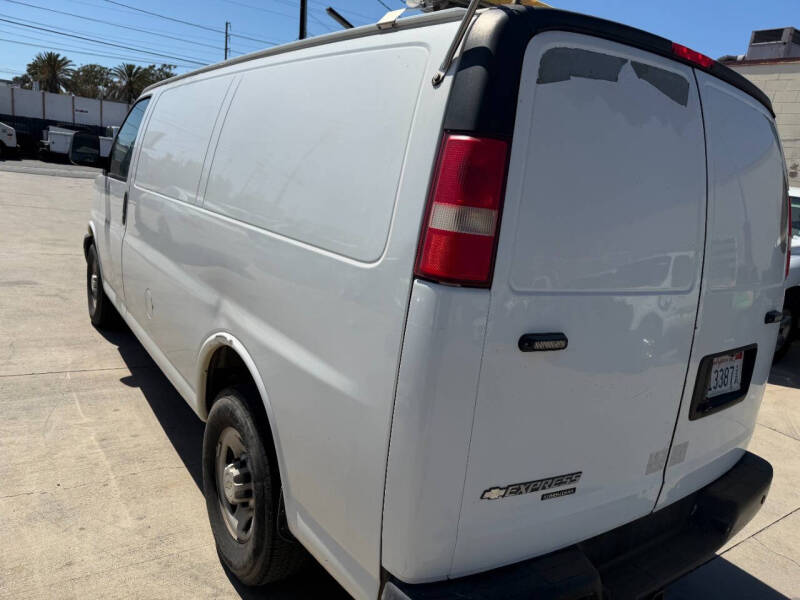 2014 Chevrolet Express 3500