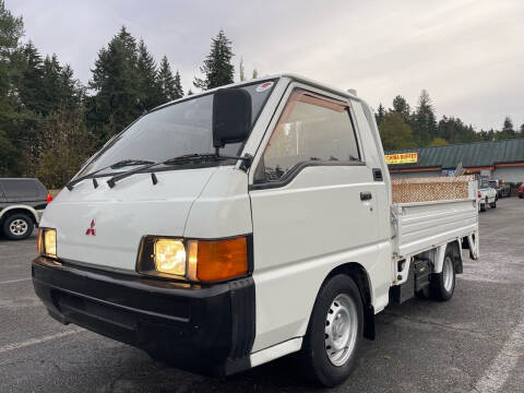 1997 Mitsubishi DELICA TRUCK for sale at JDM Car & Motorcycle LLC in Shoreline WA