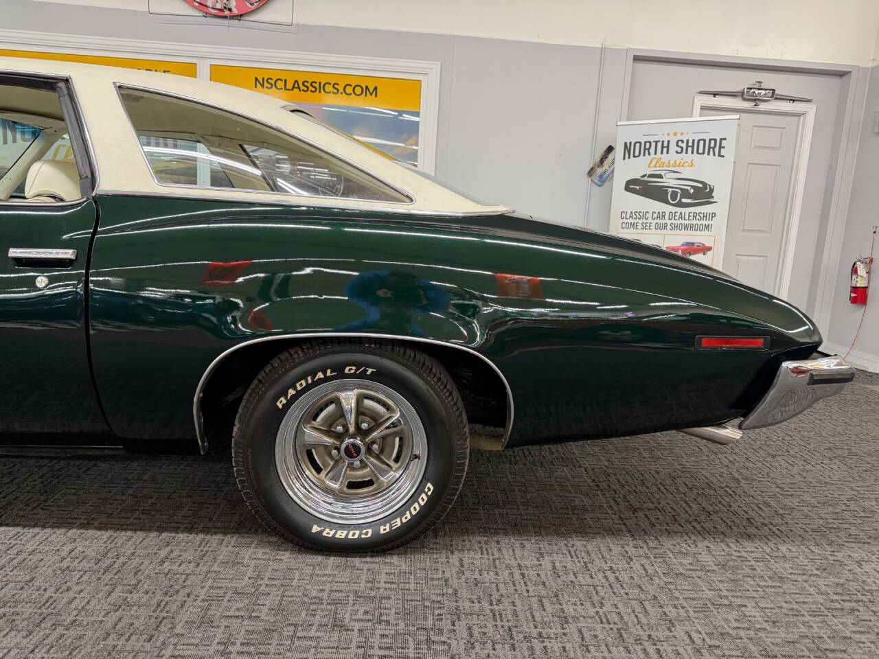 1973 Pontiac LeMans 38