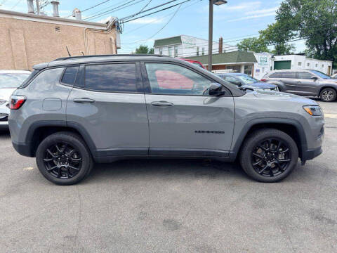 2023 Jeep Compass Altitude